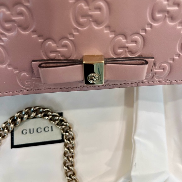 GUCCI - Guccissima Signature Bow WOC/Small Crossbody In Excellent Condition - Picture 9 of 16